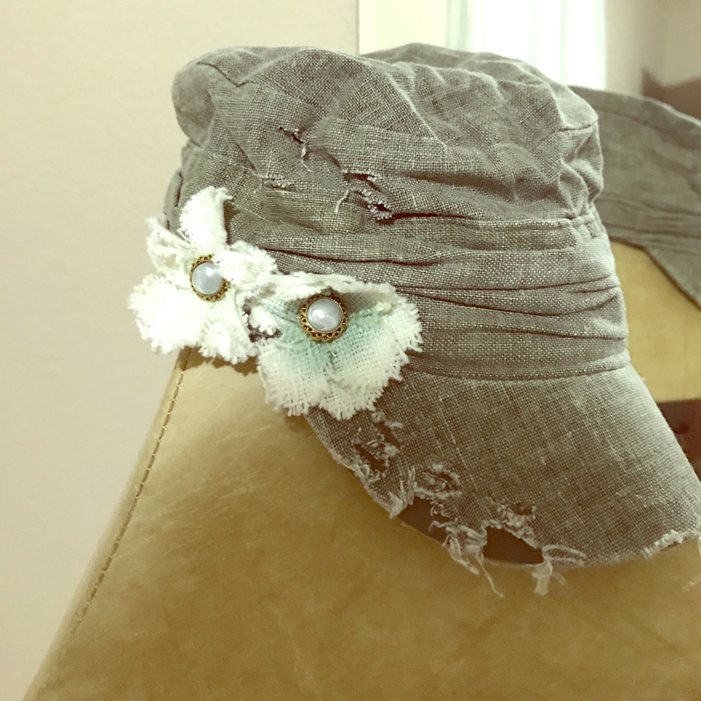 Very cute Boutique hat