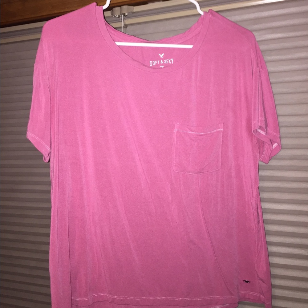 american eagle tee