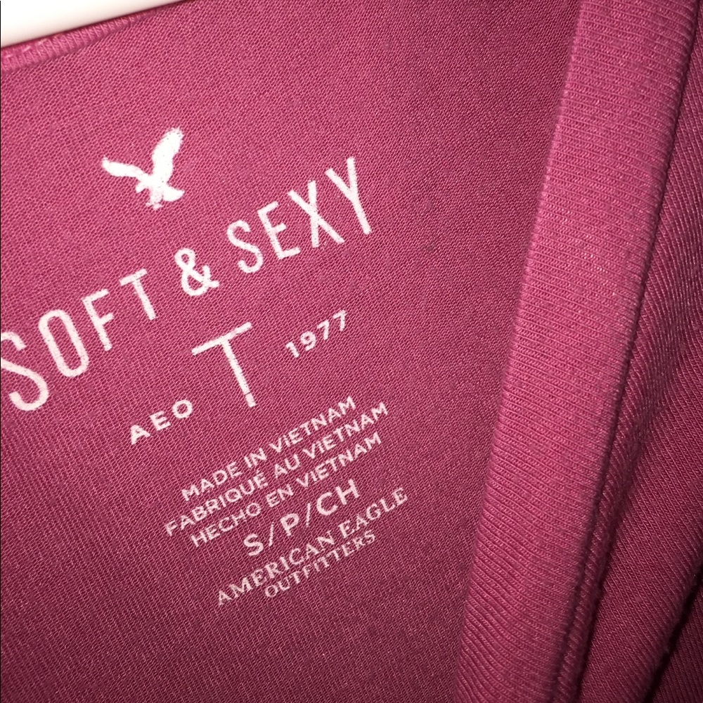 american eagle tee - Picture 2 of 4