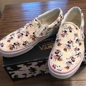 Minnie Mouse Classic Slip-On Vans