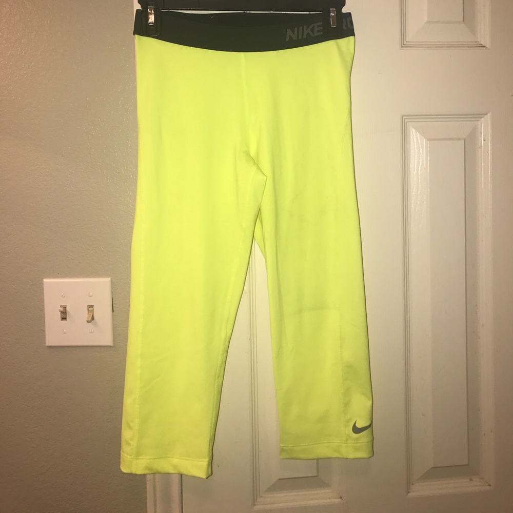 Nike pro leggings