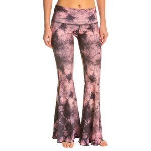 💗RARE💗 teeki eagle feather bell bottoms in pink