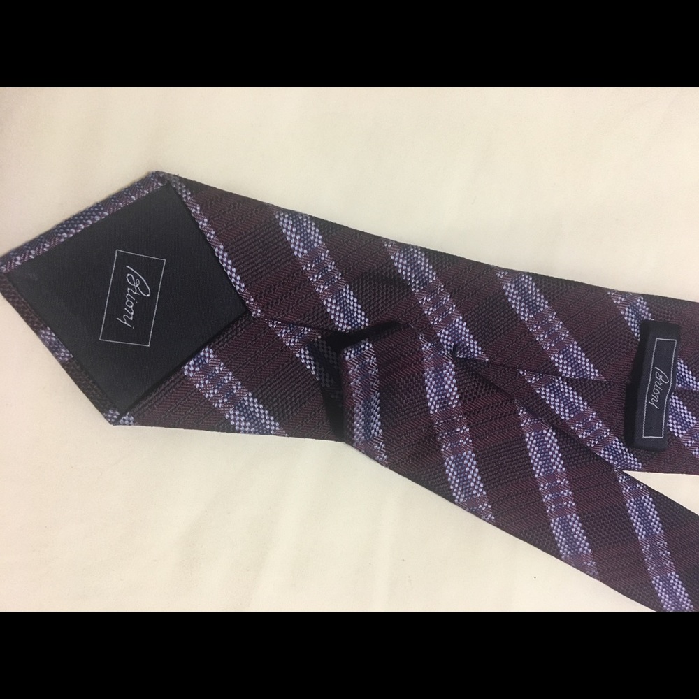 Brioni ties x2