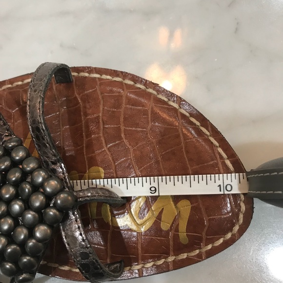 Meet your Posher, Jenny - Picture 3 of 3