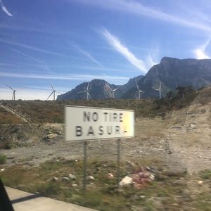 Meet your Posher, Lesly