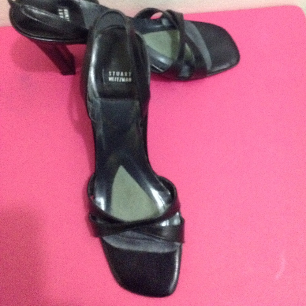 ISO STUART WEITZMAN SHOES
