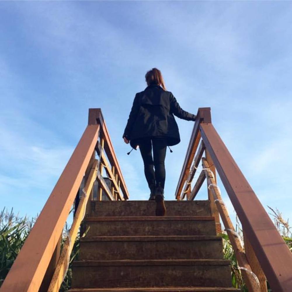 Meet your Posher, Rayna