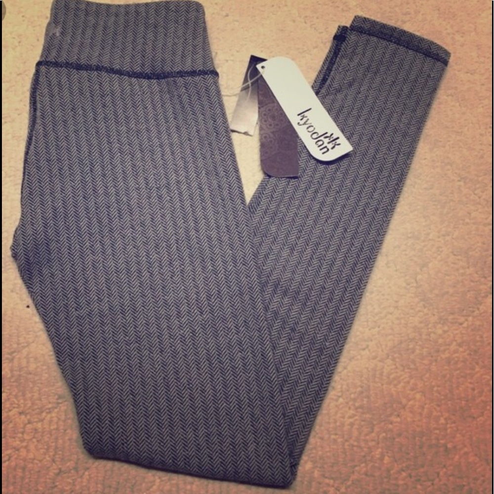 Kyodan Sweater Leggings Gray Herringbone