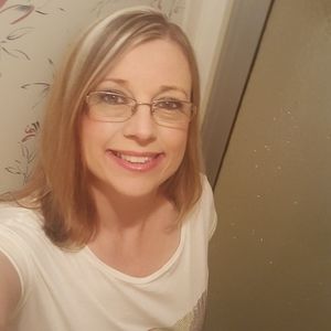 Meet your Posher, Angie