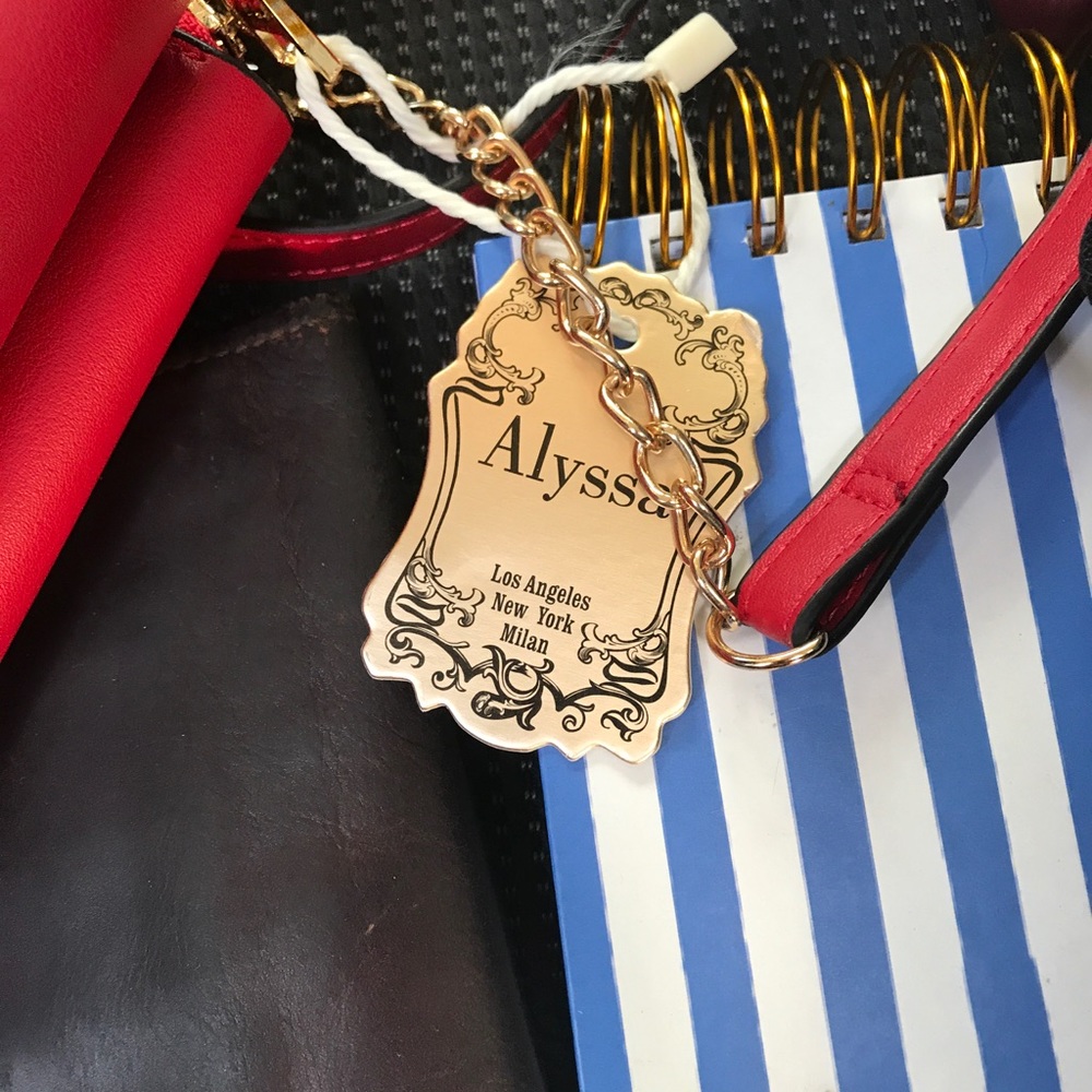 Alyssa vegan purse wallet