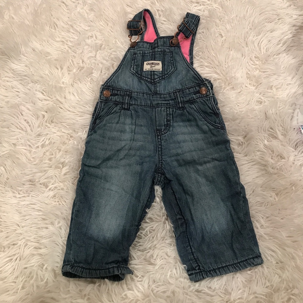 Baby osh kosh overalls ❤️❤️😘⭐️