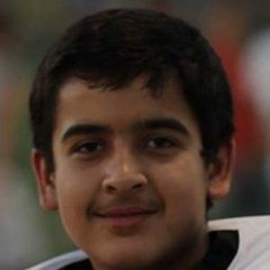 Meet your Posher, Emmanuel