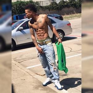 Meet your Posher, Raymond