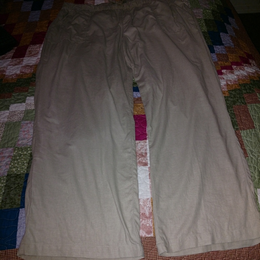 Plus size wide leg pants
