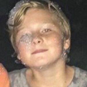 Meet your Posher, Davis