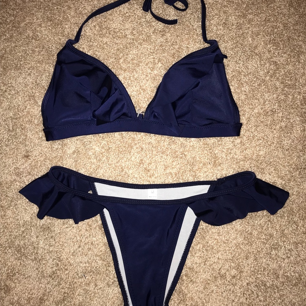 Stanlice ruffle navy bikini