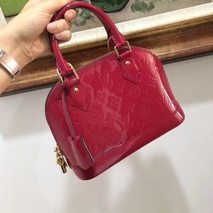 Louis Vuitton alma bb