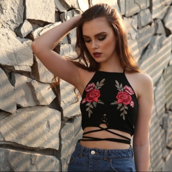 💥TUMBLR ROSE FLORAL WRAPAROUND💥 - Picture 2 of 8