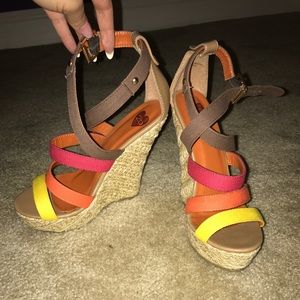 2B Bebe Wedges