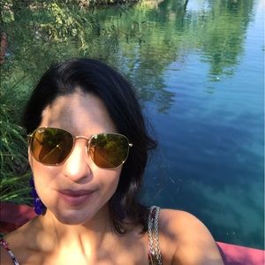 Meet your Posher, Diosselyn