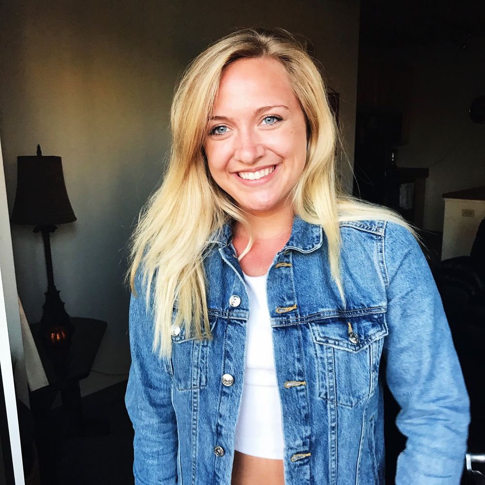 Meet your Posher, Nina