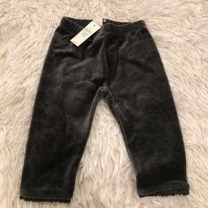 Velour baby gap gray pants ❤️❤️