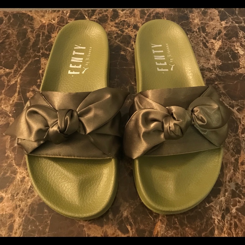 Fenty by Rihanna Bow Slides