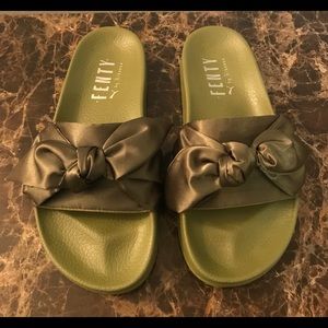 Fenty by Rihanna Bow Slides