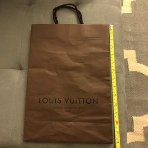 💔SOLD💔Louis Vuitton Paper Bag