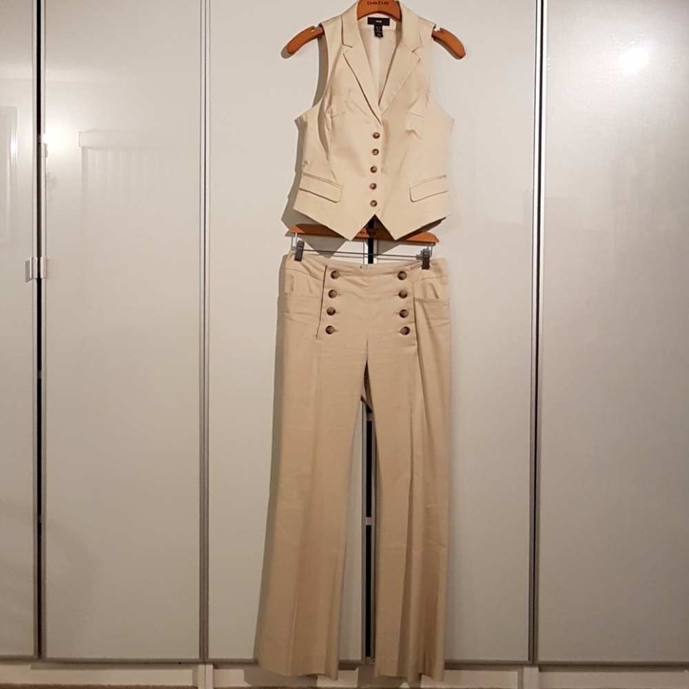 H&M beige vest suit