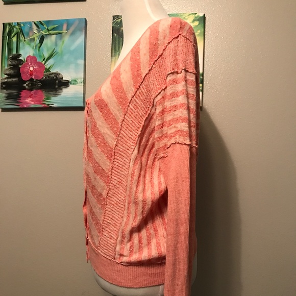 ❗️REDUCED❗️ Free People Coral Button Up Cardigan - Picture 4 of 6