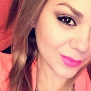 Meet your Posher, Karina