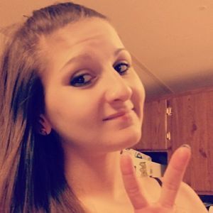 Meet your Posher, Canitha