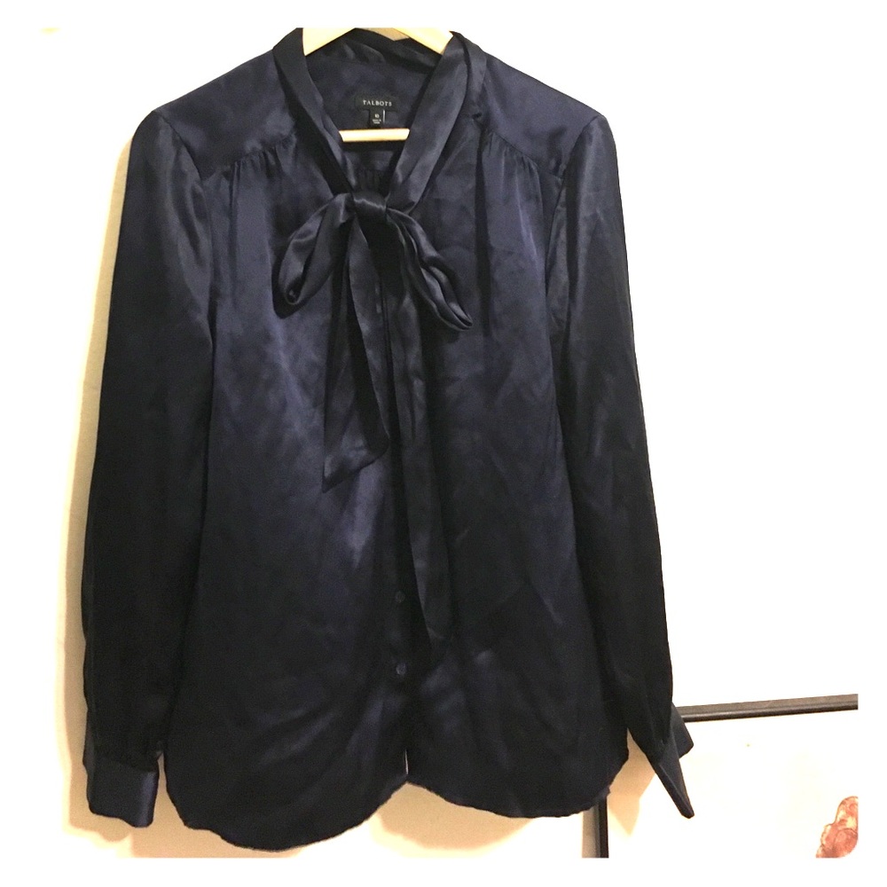 Silk pussy bow blouse