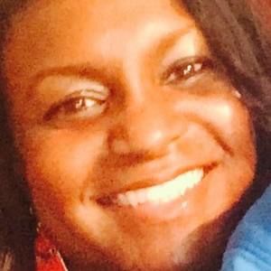 Meet your Posher, Alicia