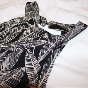 Black and white patterned dress
