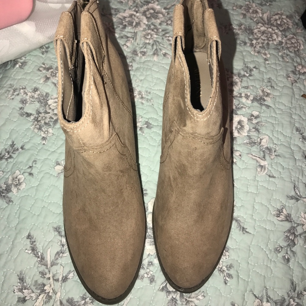 Merona booties