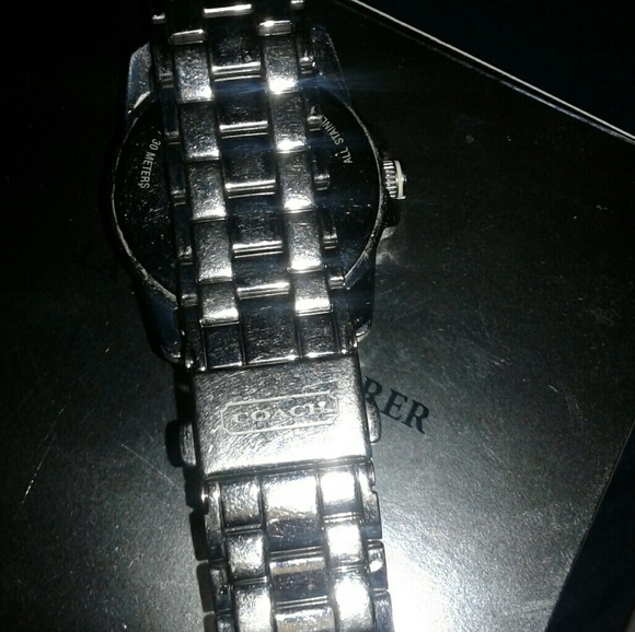 Coach watch - Picture 3 of 3