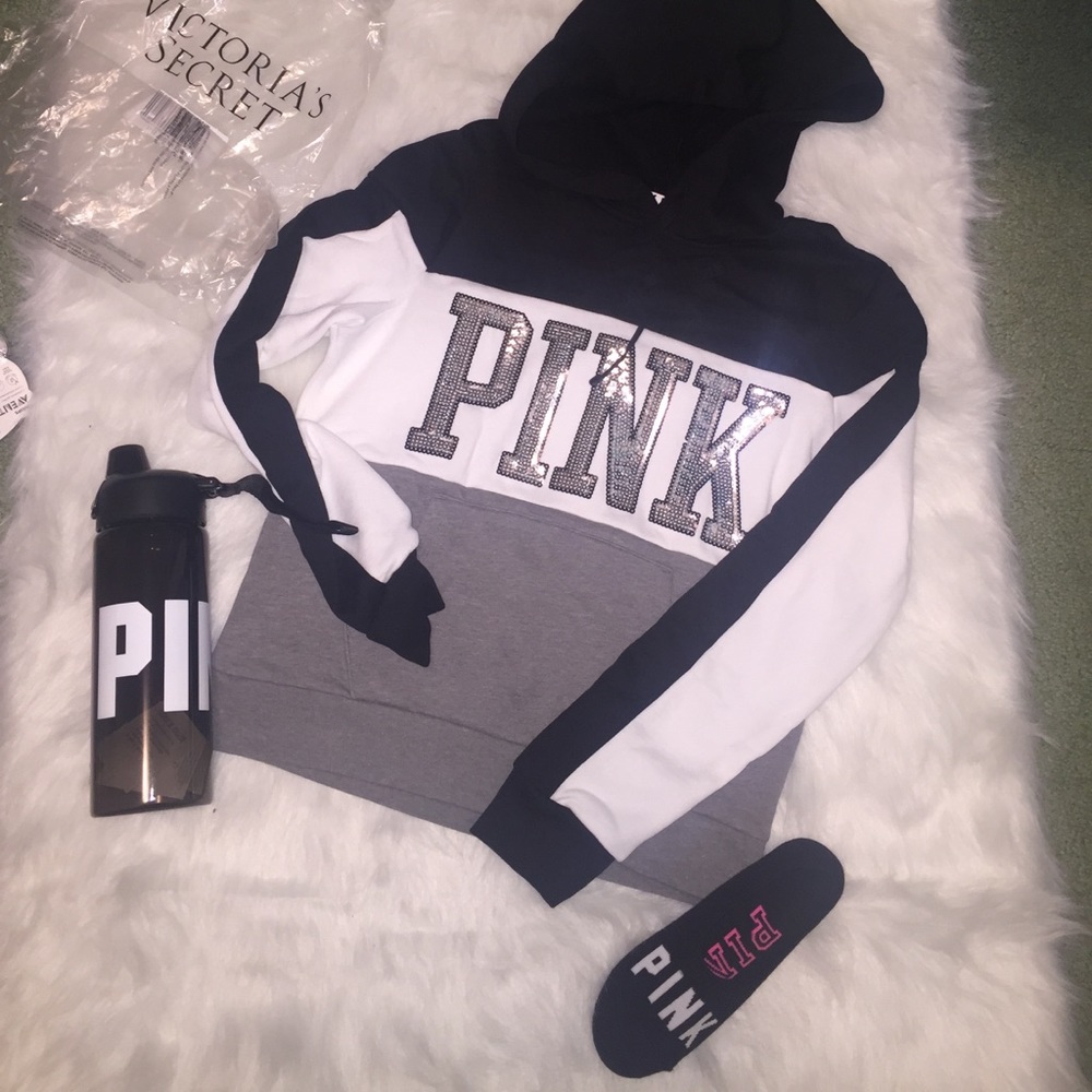 BRAND NEW Vs Pink Bling Sweatshirt