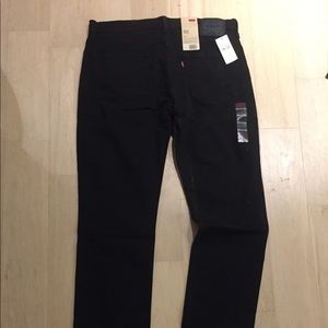Men’s Levi’s 511 36x32 black skinny jeans