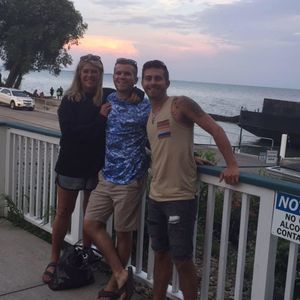 Meet your Posher, Robin