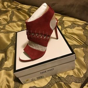 Nine west red suede high heels size 7 1/2 bnwt