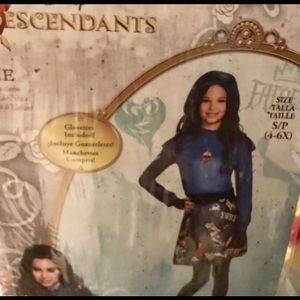 Evie Disney Descendants Halloween costume Small
