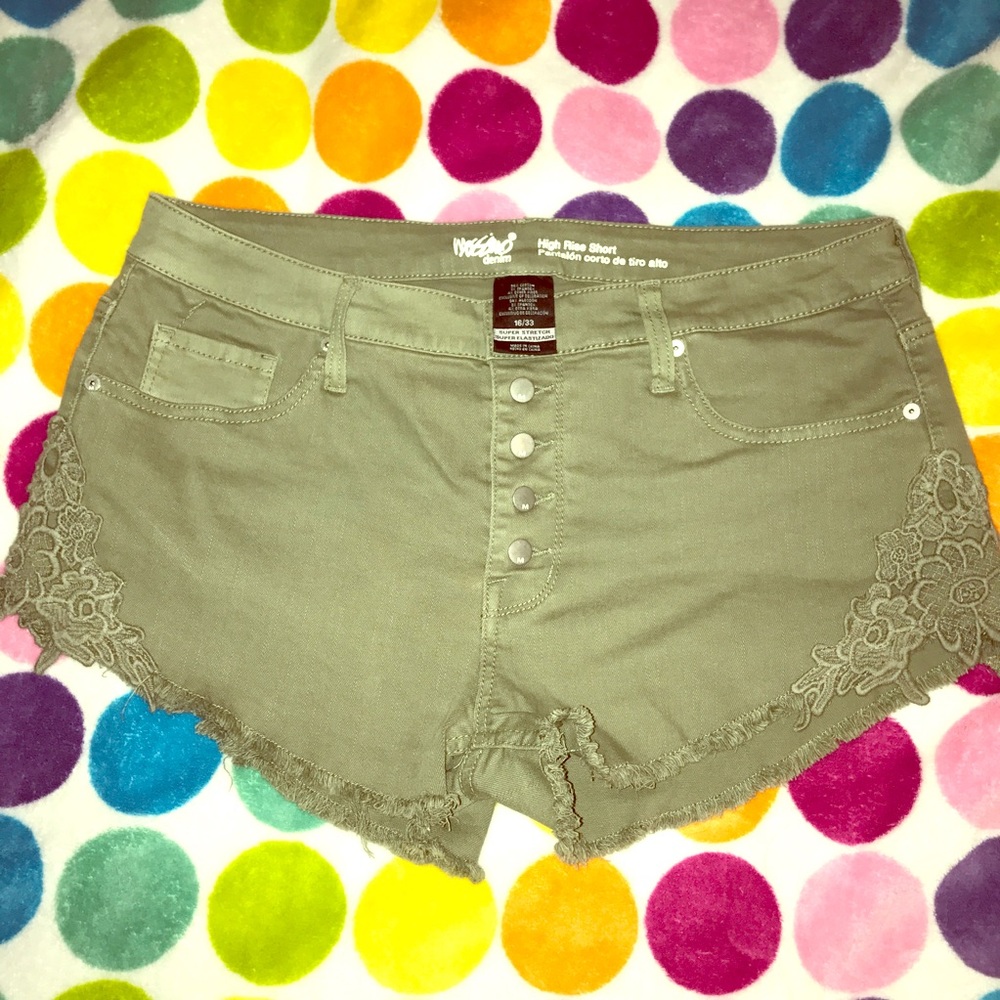 NWOT High Waisted Crochet Shorts