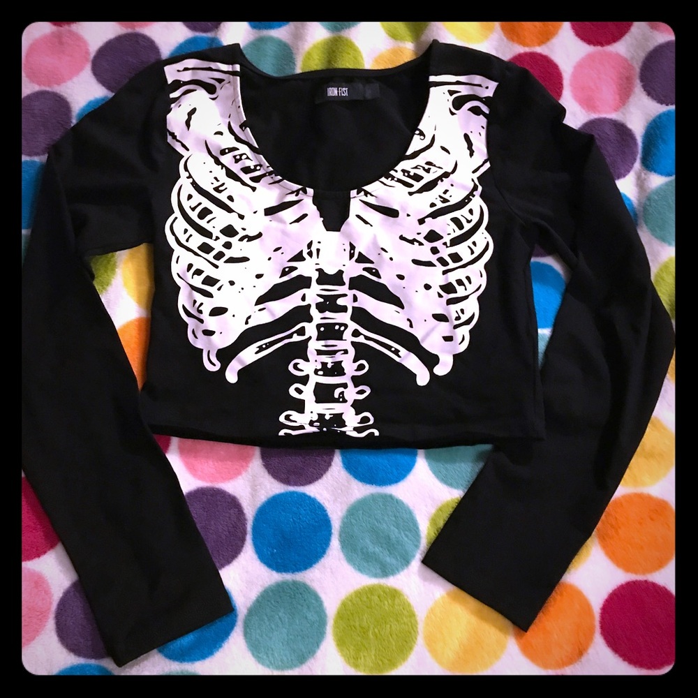 NWOT Iron Fist Ribcage Long Sleeve Crop Top