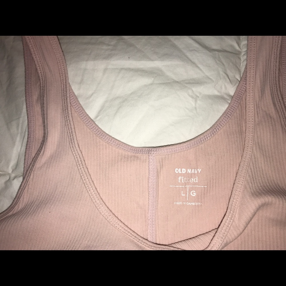 Pink Tank - Picture 2 of 2