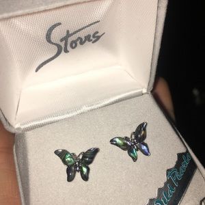 STORRS Wild Pearle Butterfly Earrings🦋