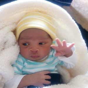 Meet your Posher, Ayo