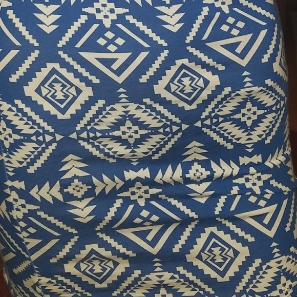 FOREVER 21 BLUE AND WHITE DRESS - Picture 7 of 7