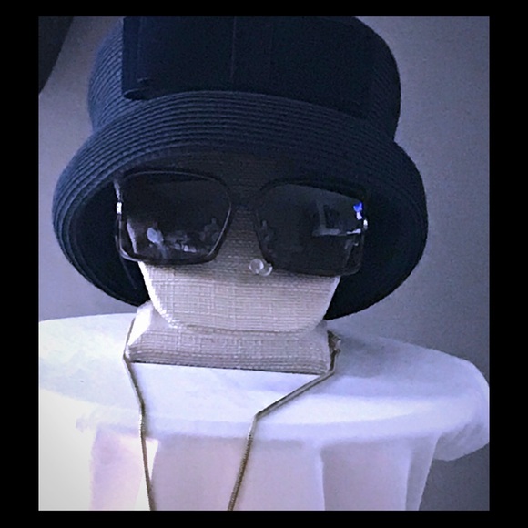 VINTAGE LIZ CLAIBORNE NAVY BLUE HAT WELL MADE - Picture 3 of 7